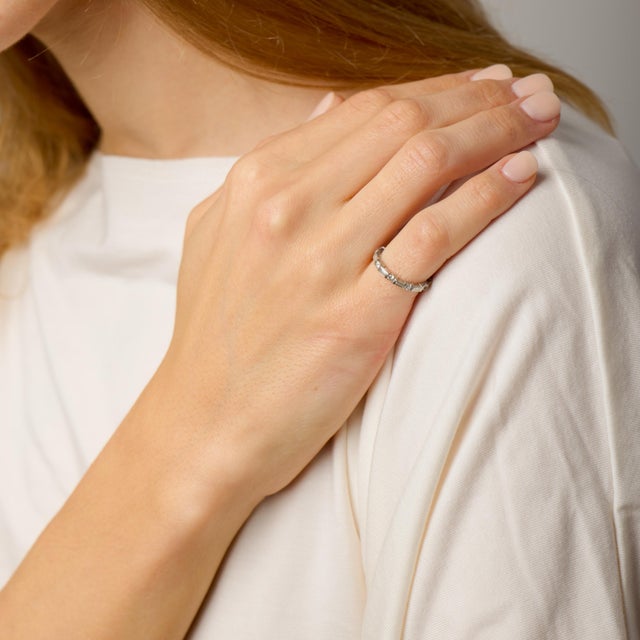 Vintage Mixed Cut Diamond 18k White Gold Eternity Band, Size 5 For Sale - Image 4 of 4