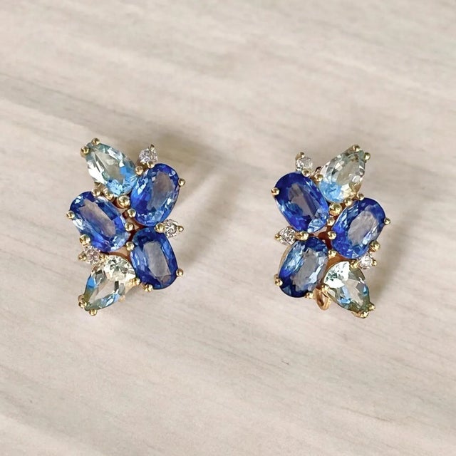 Nina Zhou Sapphire, Aquamarine and Diamond Cluster Earrings in 14k Yellow Gold, a Pair For Sale In Los Angeles - Image 6 of 6