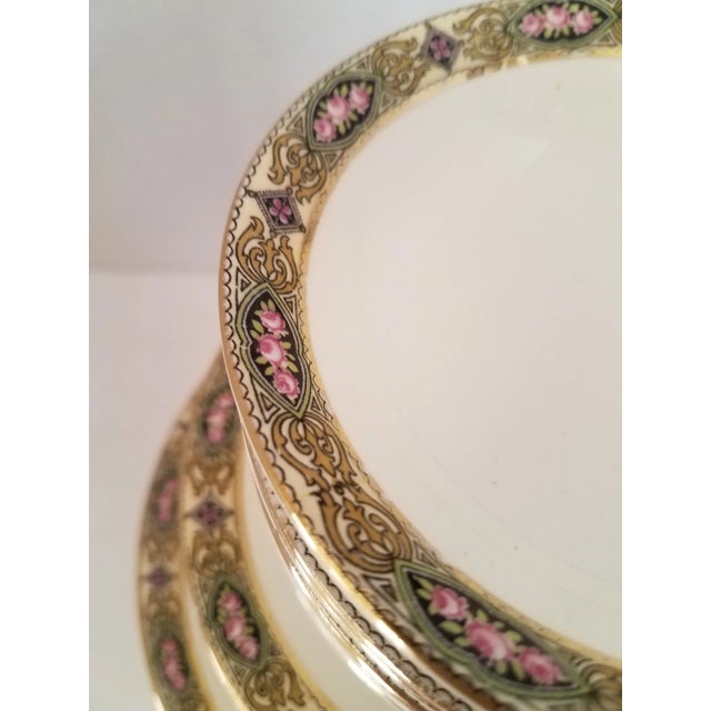 1930s Vintage Homer Laughlin Vandemere Porcelain Dishes- 30 Pieces For Sale - Image 5 of 7