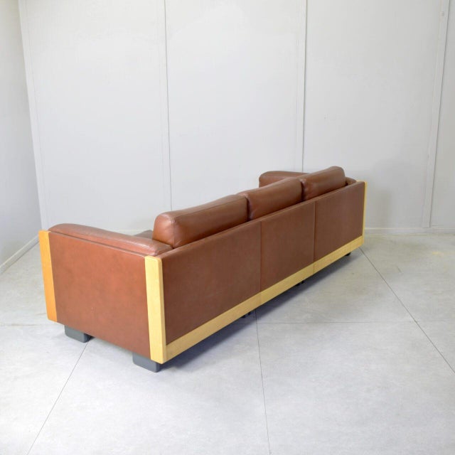 Cassina 920 Three-Seat Sofa in Beechwood and Leather by Afra & Tobia Scarpa for Cassina, Italy, 1960s For Sale - Image 4 of 13