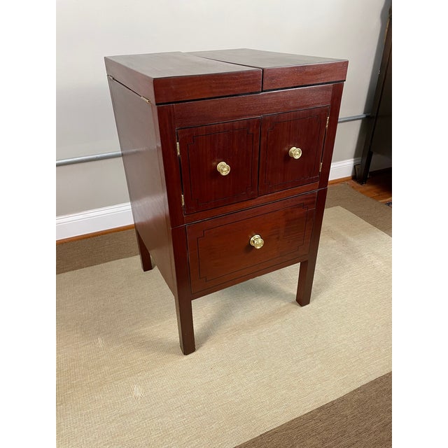 Late 18th Century Rosewood and Mahogany Night Table / Basin Stand For Sale - Image 13 of 16