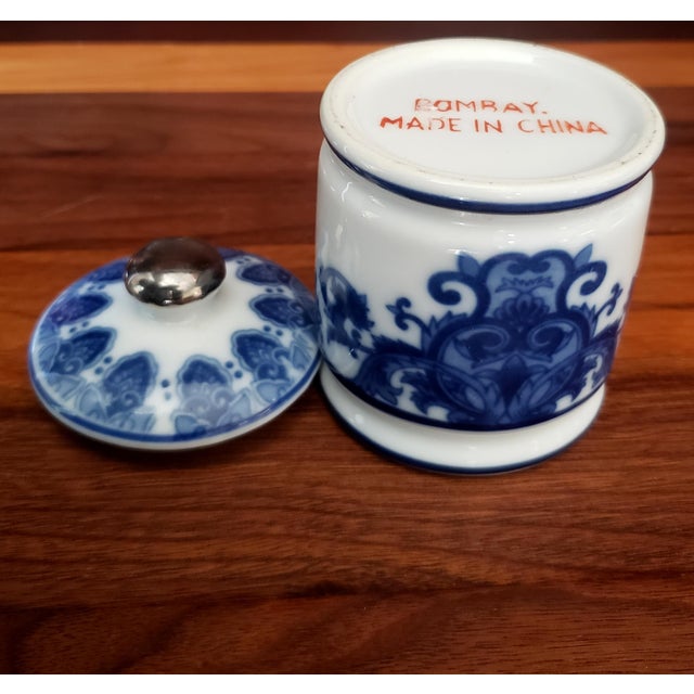 Vintage Bombay Chinoiserie Blue White Porcelain Trinket Jar For Sale - Image 4 of 7