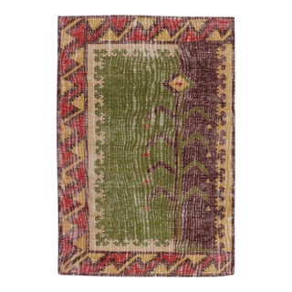 Vintage Turkish Distressed Rug With Rhythmic Geometric Motifs - Rug & Kilim For Sale