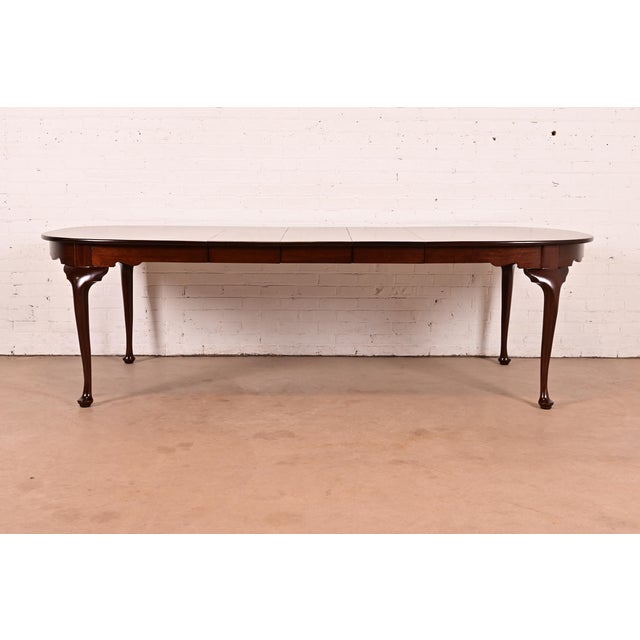 Queen Anne Henkel Harris Queen Anne Solid Mahogany Extension Dining Table, Newly Refinished For Sale - Image 3 of 15