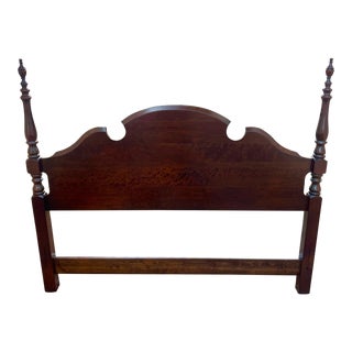 Vintage Traditional Pennsylvania House Solid Cherry Queen Size Poster Bed For Sale