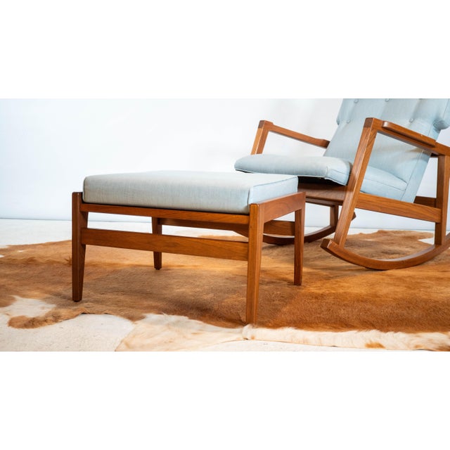 2010s Design Within Reach Risom Rocker and Jens Ottoman, a Set For Sale - Image 5 of 18