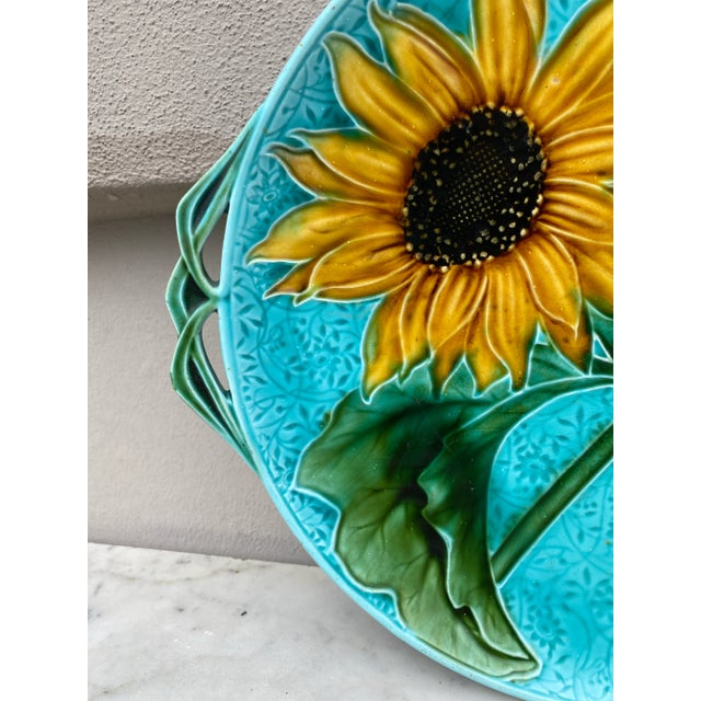 Large Majolica Sunflower Platter signed Villeroy & Boch, circa 1900.