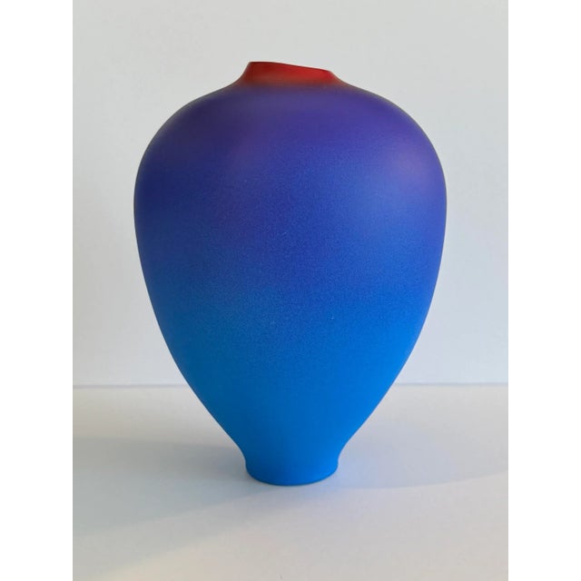 Ceramic Gradation Ceramic Vase by Cheryl Williams For Sale - Image 7 of 11
