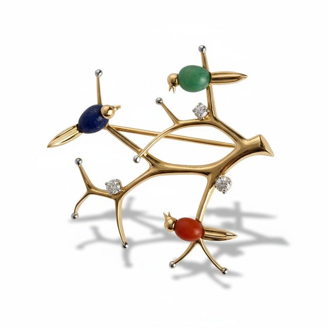 1990s Vintage 14k Yellow Gold Multi-Stone Birds on Branches Brooch Pin For Sale - Image 5 of 8