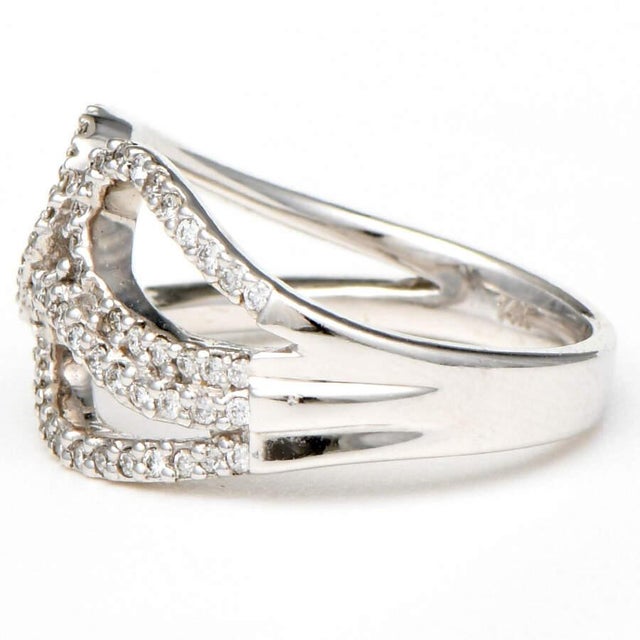 Contemporary 14KW Three Loop Diamond(.45) Pave Ring, size 7 For Sale - Image 3 of 5