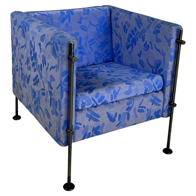 Italian Modern Blue Fabric Felix Armchair attributed to Burkhard Vogtherr for Arflex, 1980s For Sale - Image 16 of 16