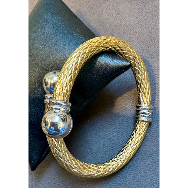 Two Tone Cuff Bangle Bracelet 18 Karat Solid Yellow & White Gold 24 Gram For Sale - Image 4 of 8