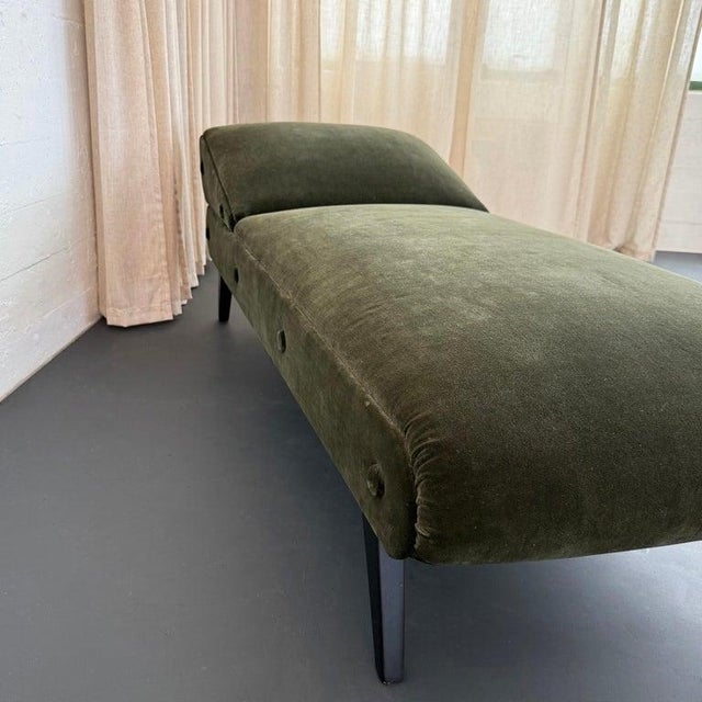Early Mid-Century Olive Green Suede Daybed Chaise Longue For Sale - Image 9 of 9