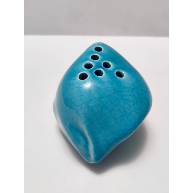 Ceramic Azure Lacquered Ceramic Tulip Vase by Giacomo Onestini for Ernestine Salerno, 1960s For Sale - Image 7 of 16