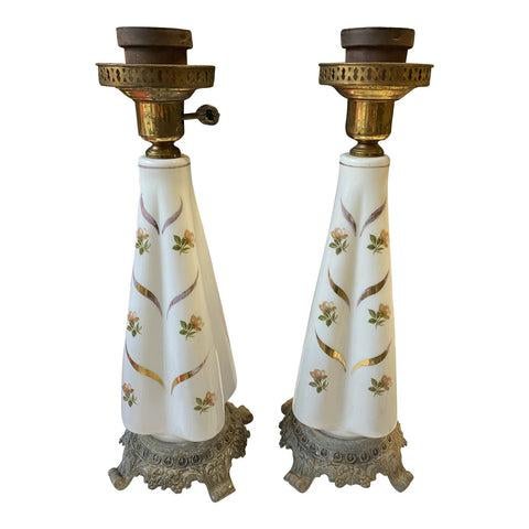 RARE Vintage Mid Century Modern MCM 4-Lobe Pyramid-shaped Atomic Table Globe Lamp, Floral Decor w/ Gold Gilded highlights....