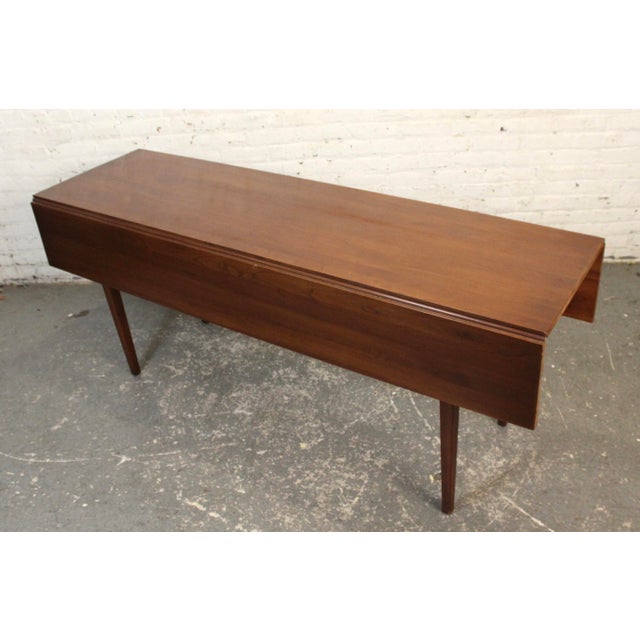 Brown Mid 20th Century Henkel-Harris Co. Solid Wild Black Cherry Drop-Leaf Table For Sale - Image 8 of 18