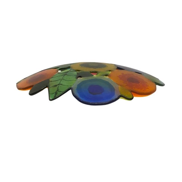 1980s 1980s Spring Garden Floral Fused Art Glass Bowl by Artisans of New York For Sale - Image 5 of 7