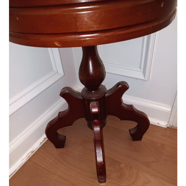 1920s Victorian-Style Mahogany & Marble Parlor Table. For Sale In Raleigh - Image 6 of 11