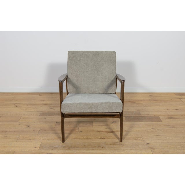 The armchair was produced by the Polish company Swarzędzka Furniture Factory in 60 s. The armchair have new cushions,...