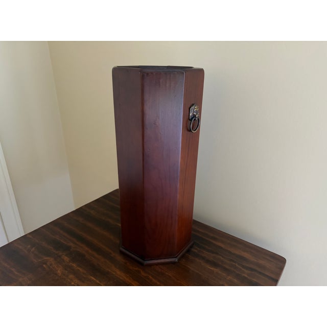 English Mid-Century Octagonal Wood Umbrella Stand With Brass Lion-Head Ring Handles For Sale - Image 3 of 10