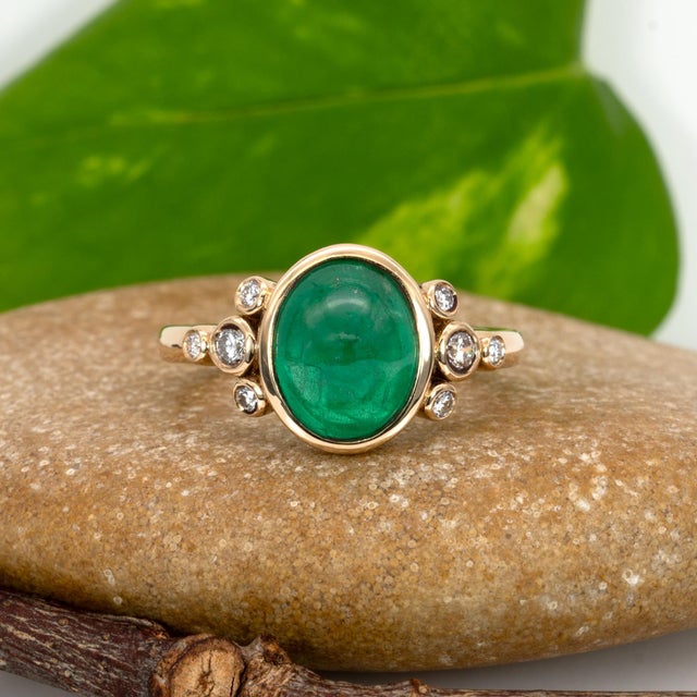 2.8cts Zambian Emerald Ring With Natural Diamond Accents: Solid 14k Gold, Size 6.75 For Sale - Image 4 of 8