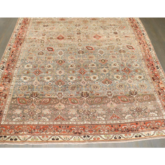 1910 Persian Bidjar rug sporting a floral all over palmette motif