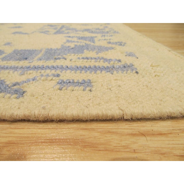 Contemporary 8x10 Stylish Graceful Beige Kilim Geometric Contemporary Flatweave Wool Rug For Sale - Image 3 of 6