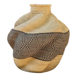 Bloom I — Organic Sculptural Vessel, Elephant Grass, Bolgatanga, 2003 For Sale