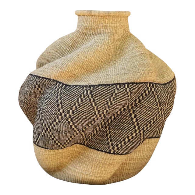 Bloom I — Organic Sculptural Vessel, Elephant Grass, Bolgatanga, 2003 For Sale