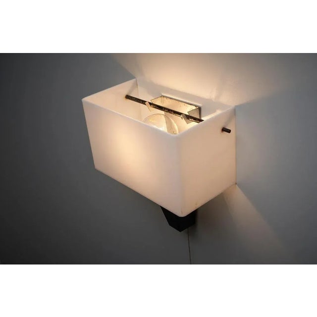 Abstract Wall Sconces in Acrylic and Metal, 1950s For Sale - Image 6 of 9