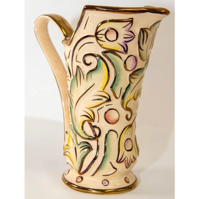 Beige Vintage Wade Ceramic Gothic Pattern Glazed Vase in Pastel Colors Made in England For Sale - Image 8 of 13