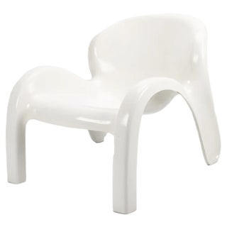 White GN2 Chair by Peter Ghyczy for Reuters Form For Sale
