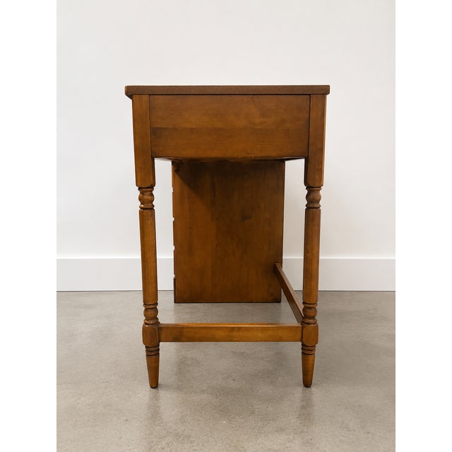 Traditional Late 20th Century Ethan Allen Heirloom Nutmeg Maple CRP Custom Room Plan 40" Student Desk For Sale - Image 3 of 7