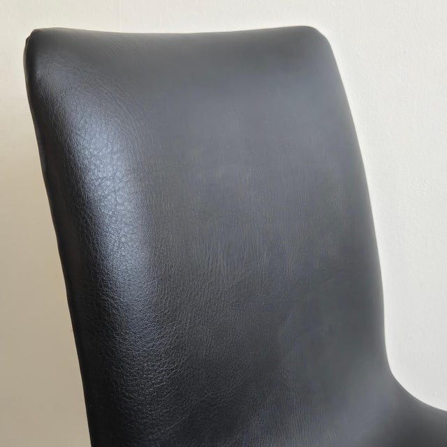 Vintage Swivel Chairs in Black Skirted Leatherette, Brushed Metal and Chrome, 1970s, Set of 4 For Sale - Image 6 of 15