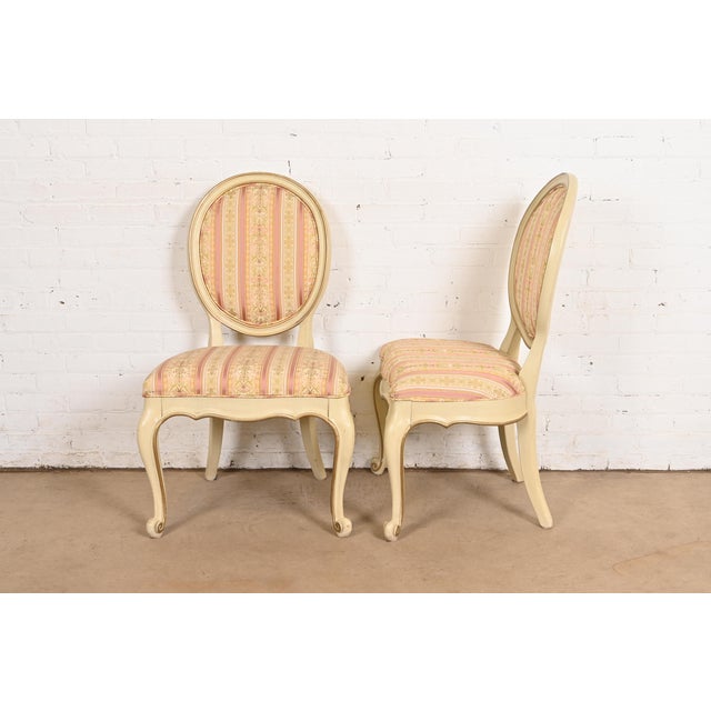 Cream Karges French Provincial Louis XV Cream Lacquered and Gold Gilt Side Chairs or Dining Chairs, Pair For Sale - Image 8 of 11