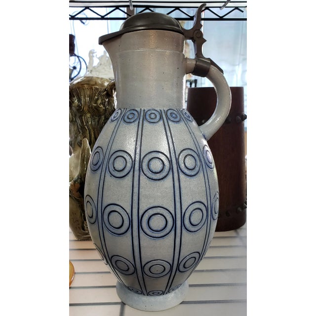 Art Nouveau 1907-1910 Antique Fritz Helmuth Ehmcke German Art Nouveau Gerz Salt Glaze Stoneware Striped Concentric Circles Pattern Lidded Jug For Sale - Image 3 of 6