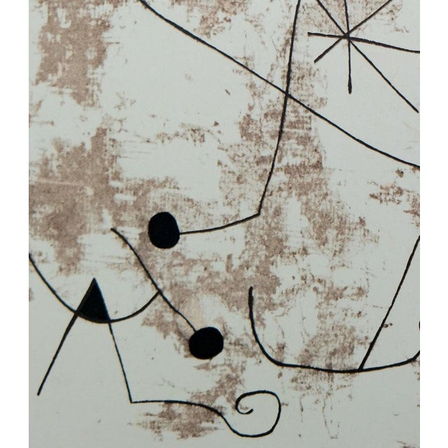 Joan Miro, Personnage dans la nuit, Lithograph For Sale - Image 3 of 7