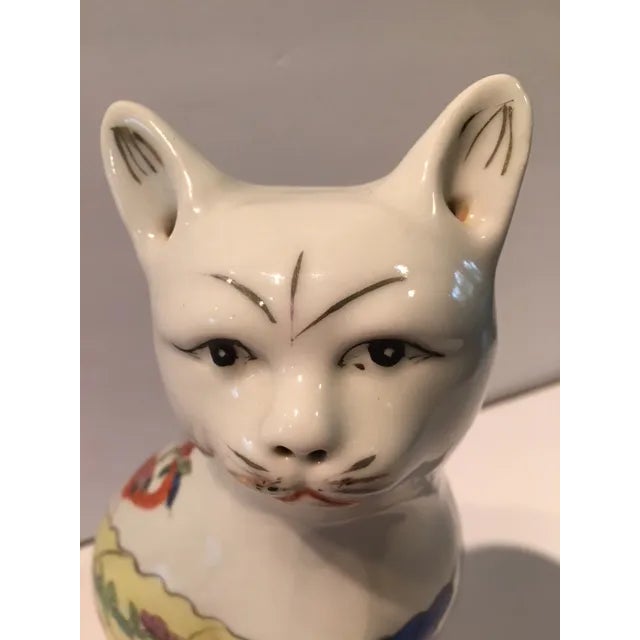 Mid 20th Century Mid 20th Century Chinese Tobacco Leaf Porcelain Cat For Sale - Image 5 of 10
