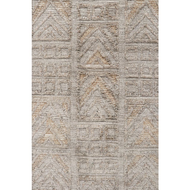Rug & Kilim’s Scandinavian Rug Indoor/Outdoor Rug With Gray Geometric Pattern - 12'x16' For Sale In New York - Image 6 of 7