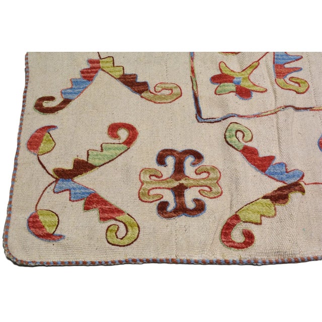 1960s Afghan Flatweave Hand Knotted Wool Rug, 6'6 X 9'3 For Sale - Image 4 of 5