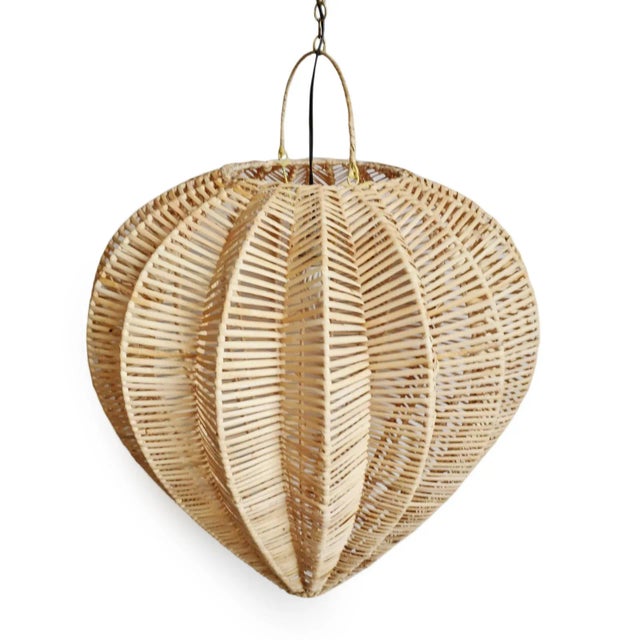 2020s Contemporary Raw Rattan Starfruit Pendant Light Medium For Sale - Image 5 of 9
