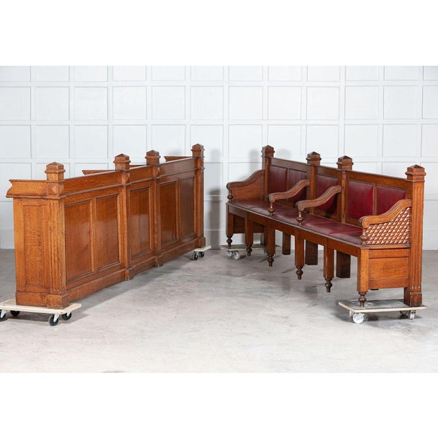 Antique French Waiting Bench in Oak, 1880 For Sale - Image 13 of 18