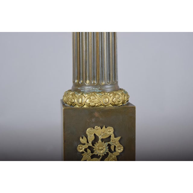 Metal Antique Neoclassical Louis XVI Style Bronze Column Table Lamp with Gilt Accents, Europe, 19th Century For Sale - Image 7 of 10