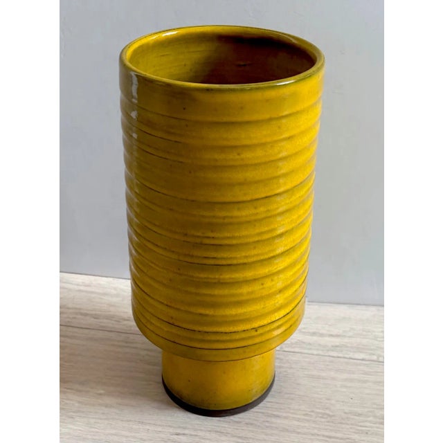 Circa 2018 Elisa De Marchi and Roberto Casagrande Picta Contemporary Italian Yellow Glazed Ceramic Vase For Sale In New York - Image 6 of 14