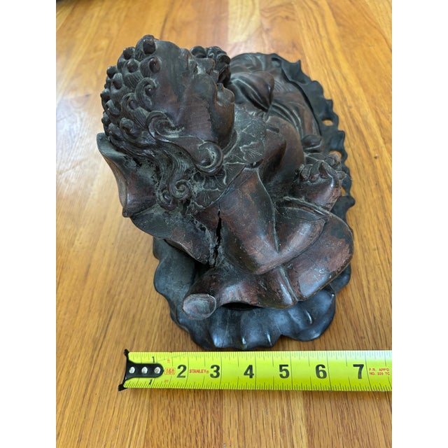 Late 19th-Century Chinese Carved Hongmu Figure of Liu Hai & Money Frog For Sale - Image 10 of 11