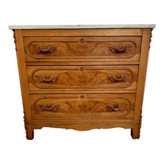 19th-Century American Victorian Burl Walnut & Tiger Oak Marble Top Chest of Drawers For Sale