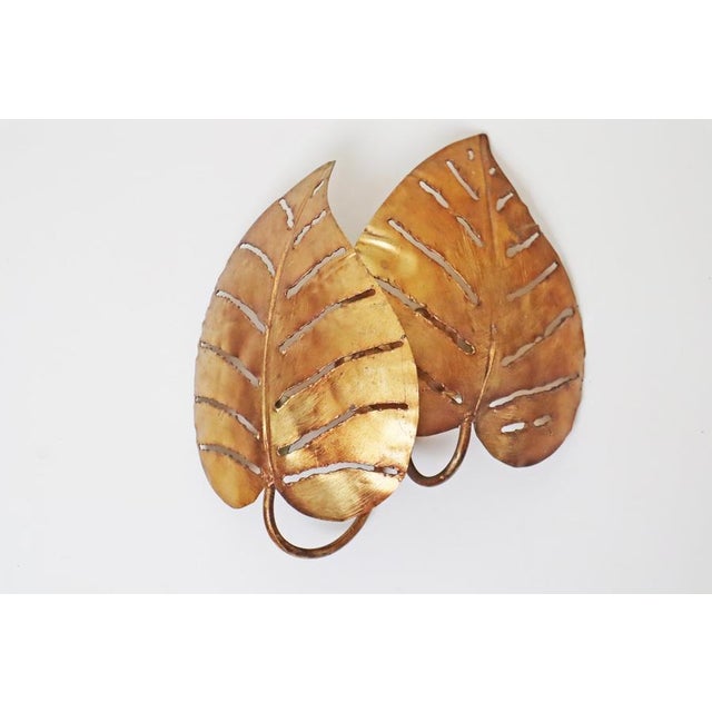 1970s Gilt Monstera Wall Lamp with Double Leaf from Maison Jansen, France, 1970s For Sale - Image 5 of 15