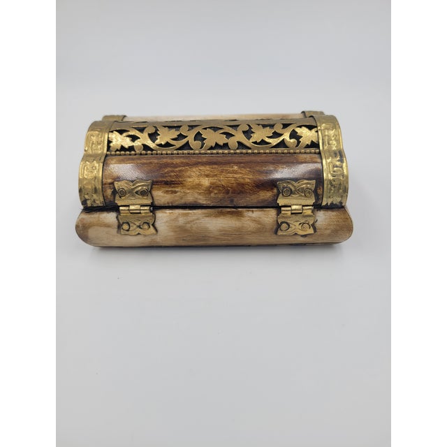 1970s Vintage Indian Camel Bone & Brass "Ship of the Desert" Trinket Box For Sale - Image 5 of 12