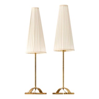 Mid-Century Table Lamps in Ribbed Brass with Pleated Shades, 1950s, Set of 2 For Sale