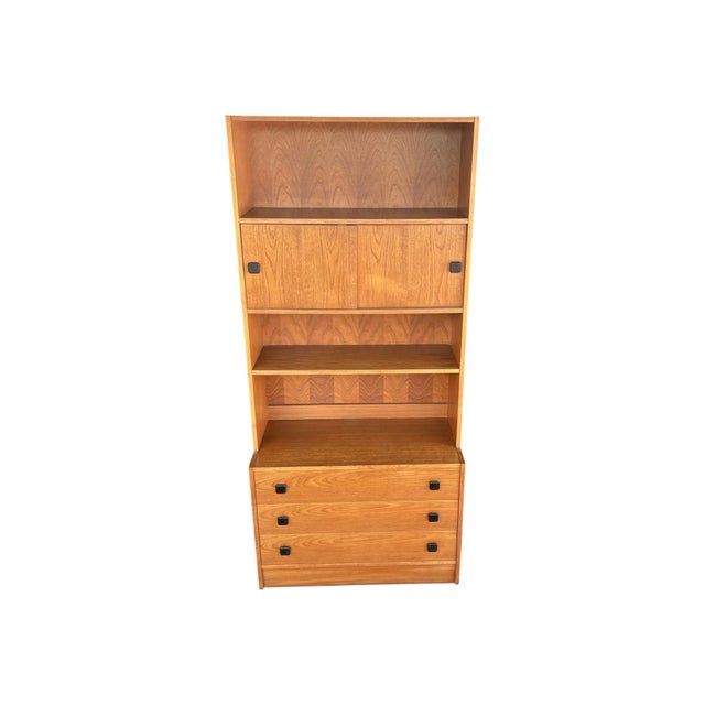 Mid-Century Modern Restored 1960s Danish Modern Bookcase Cabinet With Carved Pulls & Sliding Doors For Sale - Image 3 of 17